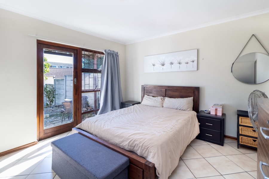 2 Bedroom Property for Sale in Tijgerhof Western Cape
